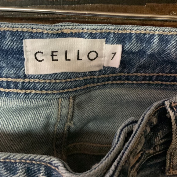 Cello size 7 mom jeans - Picture 4 of 4